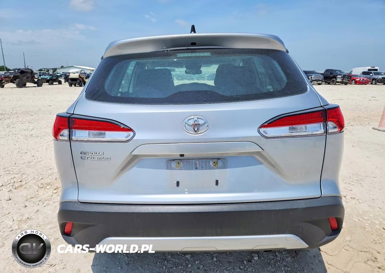 2023 Toyota Corolla Cross L VIN:7MUAAAAGXPV060576 - 6
