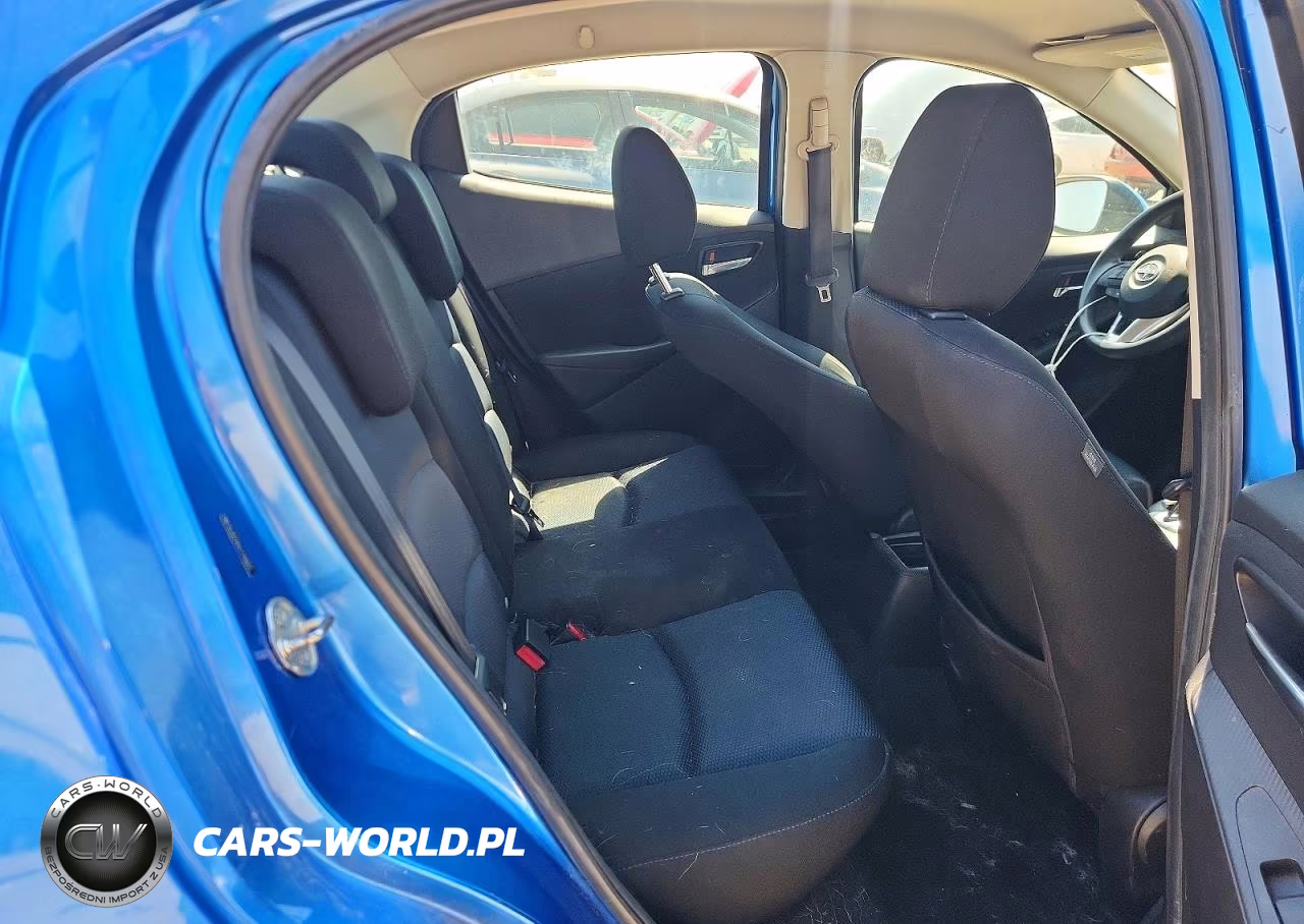 2016 Scion Ia Base VIN:3MYDLBZV6GY119921 - 10