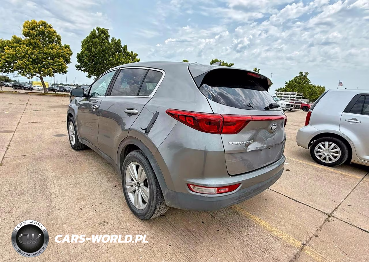 2019 Kia Sportage Lx VIN:KNDPM3AC0K7513417 - 3