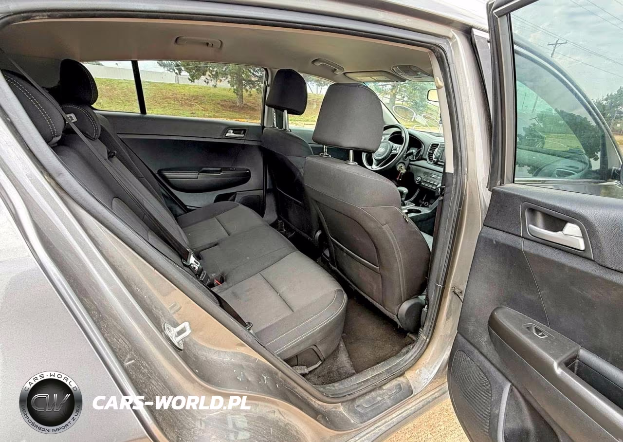 2019 Kia Sportage Lx VIN:KNDPM3AC0K7513417 - 6