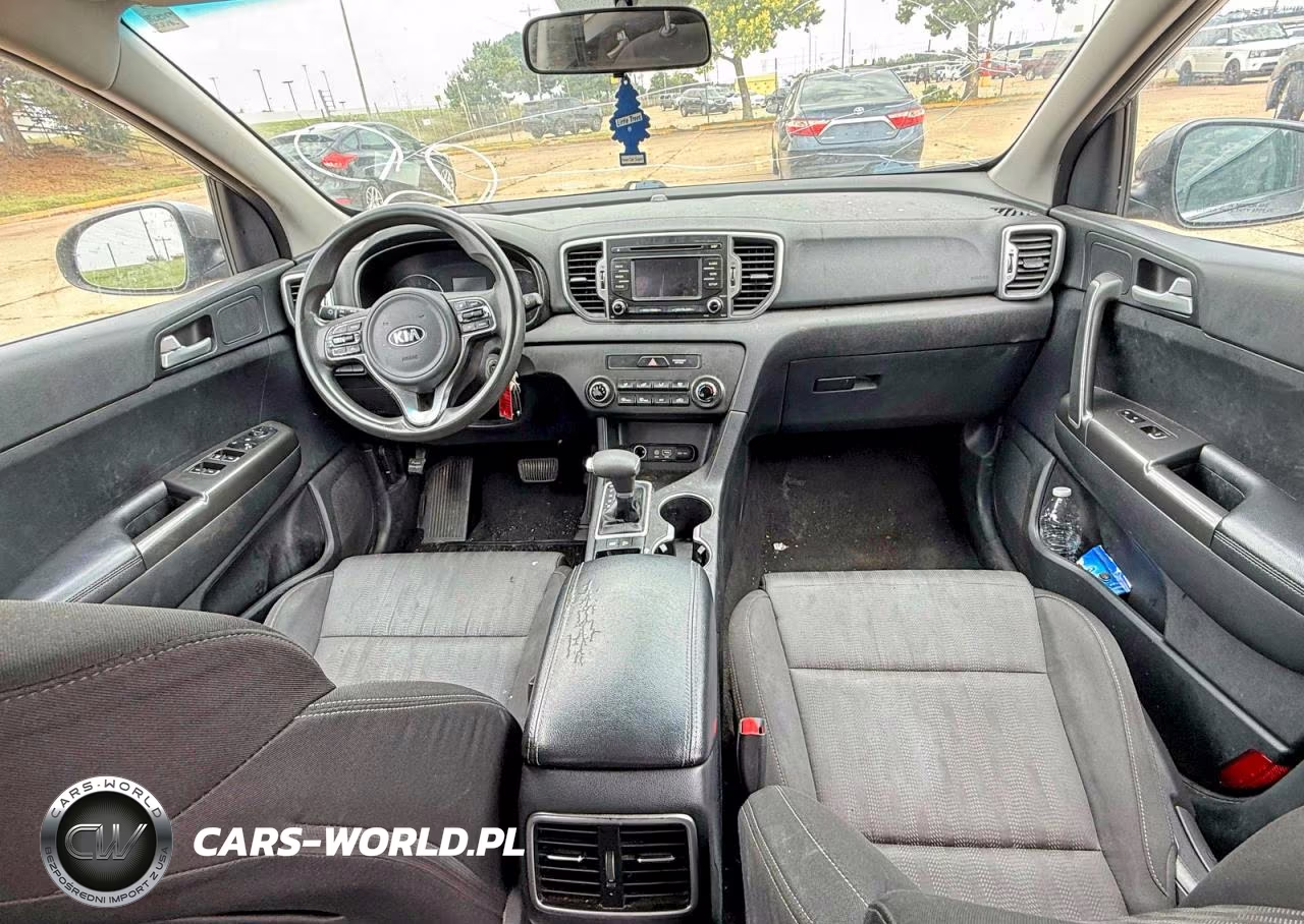 2019 Kia Sportage Lx VIN:KNDPM3AC0K7513417 - 9