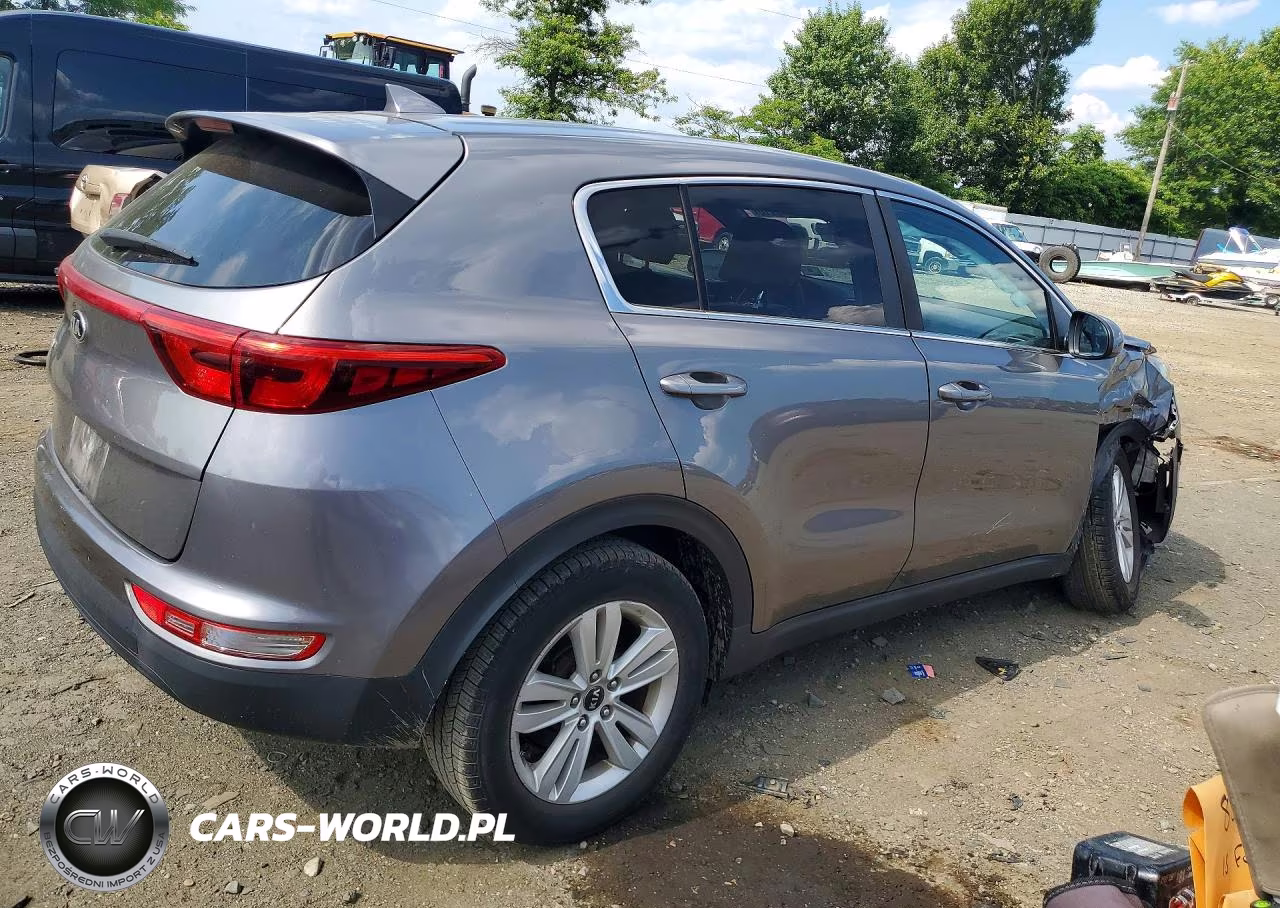 2018 Kia Sportage Lx VIN:KNDPM3AC5J7456369 - 3