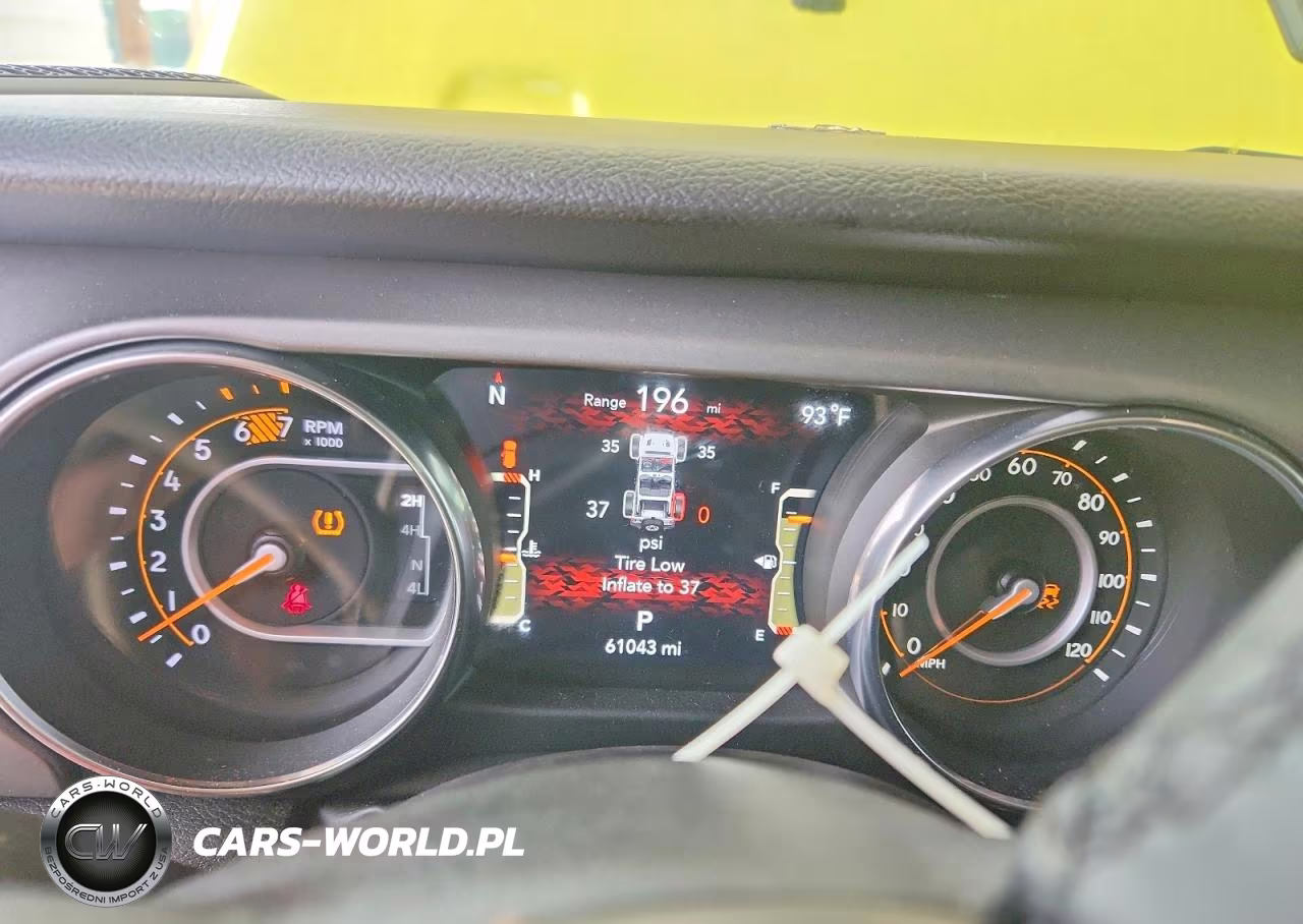 2023 Jeep Wrangler Sport VIN:1C4HJXDG1PW522448 - 9