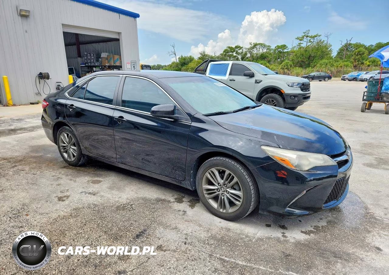 2017 Toyota Camry Se VIN:4T1BF1FK2HU447354 - 4