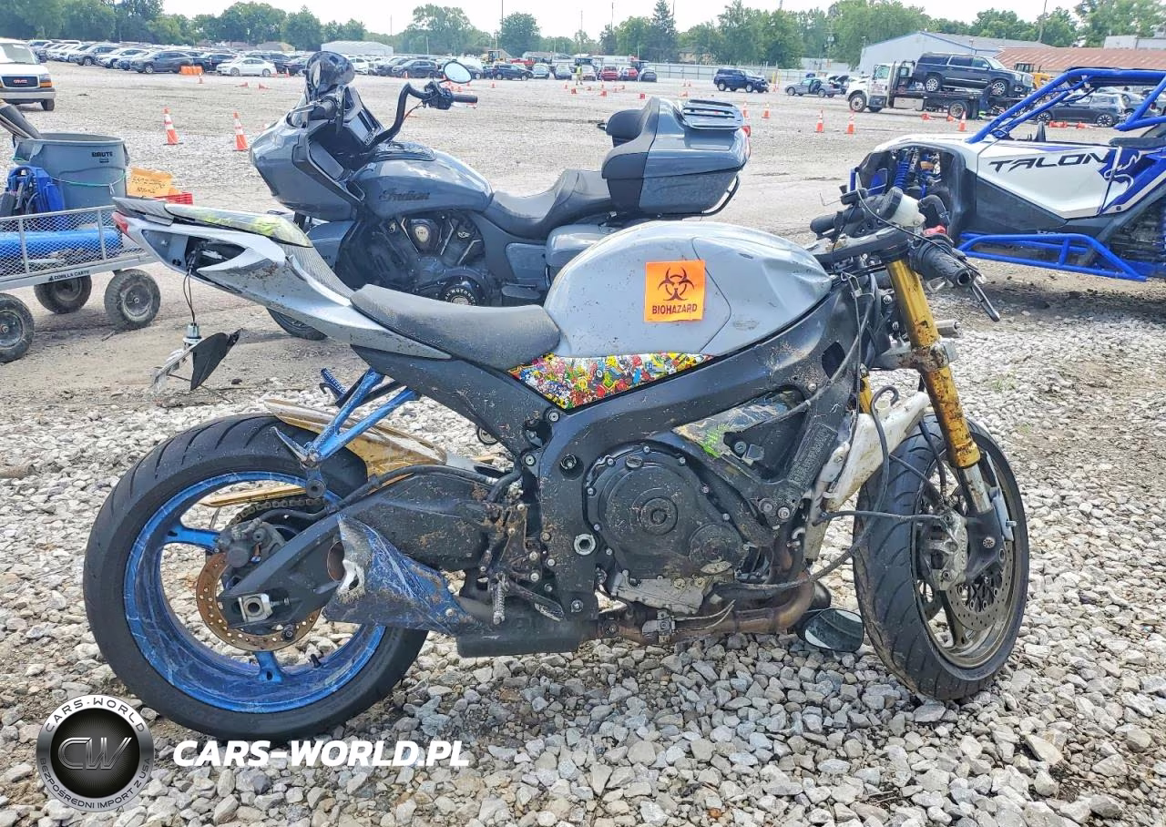2022 Suzuki Gsx-R750 – zdjęcie 1 z 9
