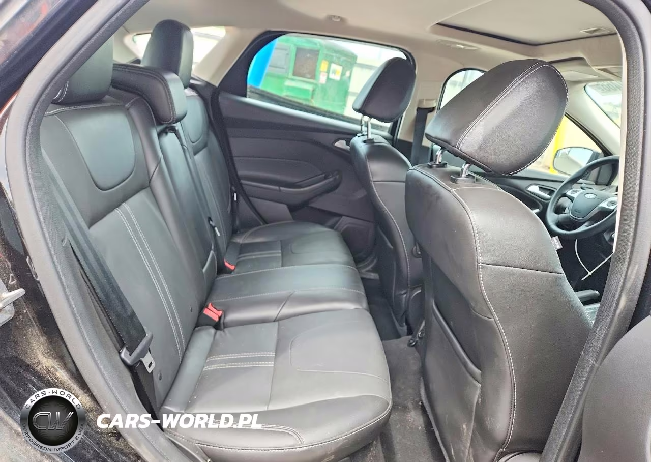 2014 Ford Focus Se VIN:1FADP3K22EL201665 - 10
