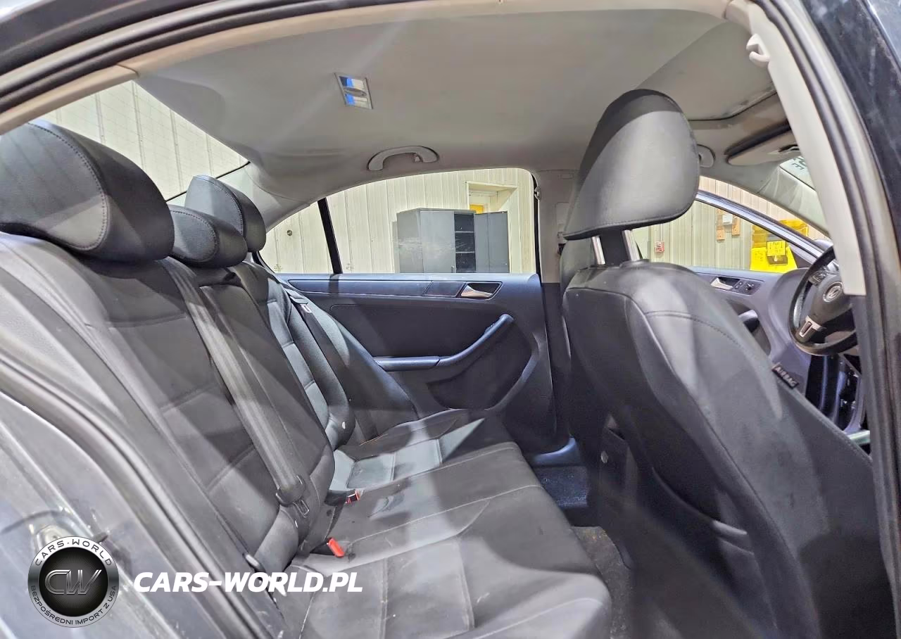 2012 Volkswagen Jetta Se VIN:3VWDP7AJ2CM335482 - 10