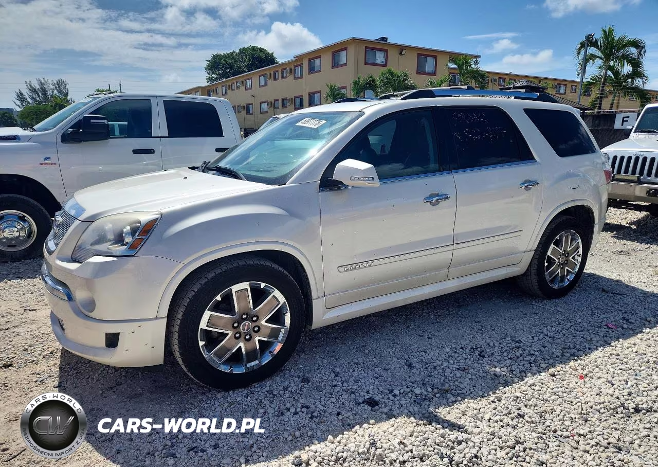 2012 GMC Acadia Denali – zdjęcie 1 z 13