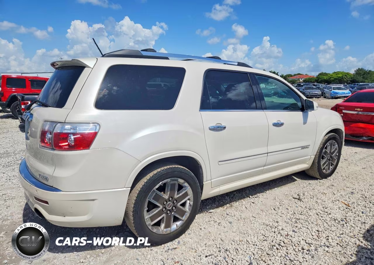 2012 GMC Acadia Denali VIN:1GKKVTEDXCJ417183 - 3