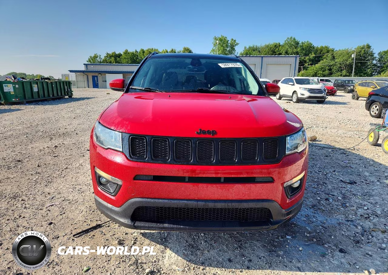 2018 Jeep Compass Latitude VIN:3C4NJCBB6JT300357 - 5