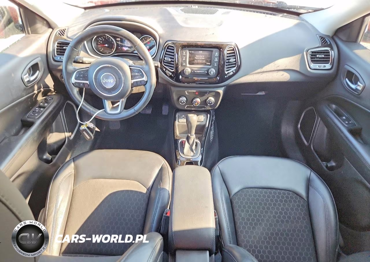 2018 Jeep Compass Latitude VIN:3C4NJCBB6JT300357 - 8