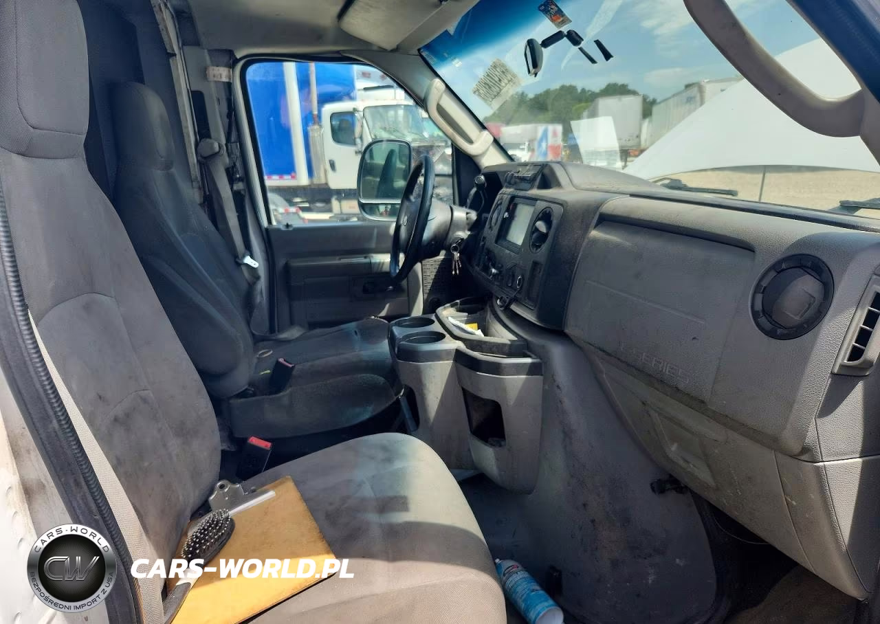 2010 Ford Econoline E450 Super Duty Cutaway Van VIN:1FDXE4FS3ADA55970 - 10