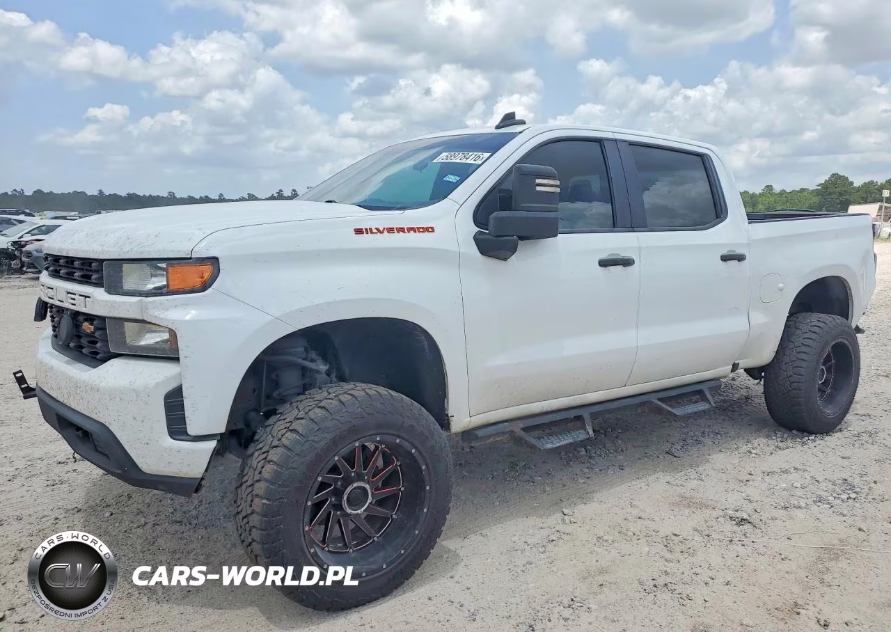 2020 Chevrolet Silverado C1500 Custom