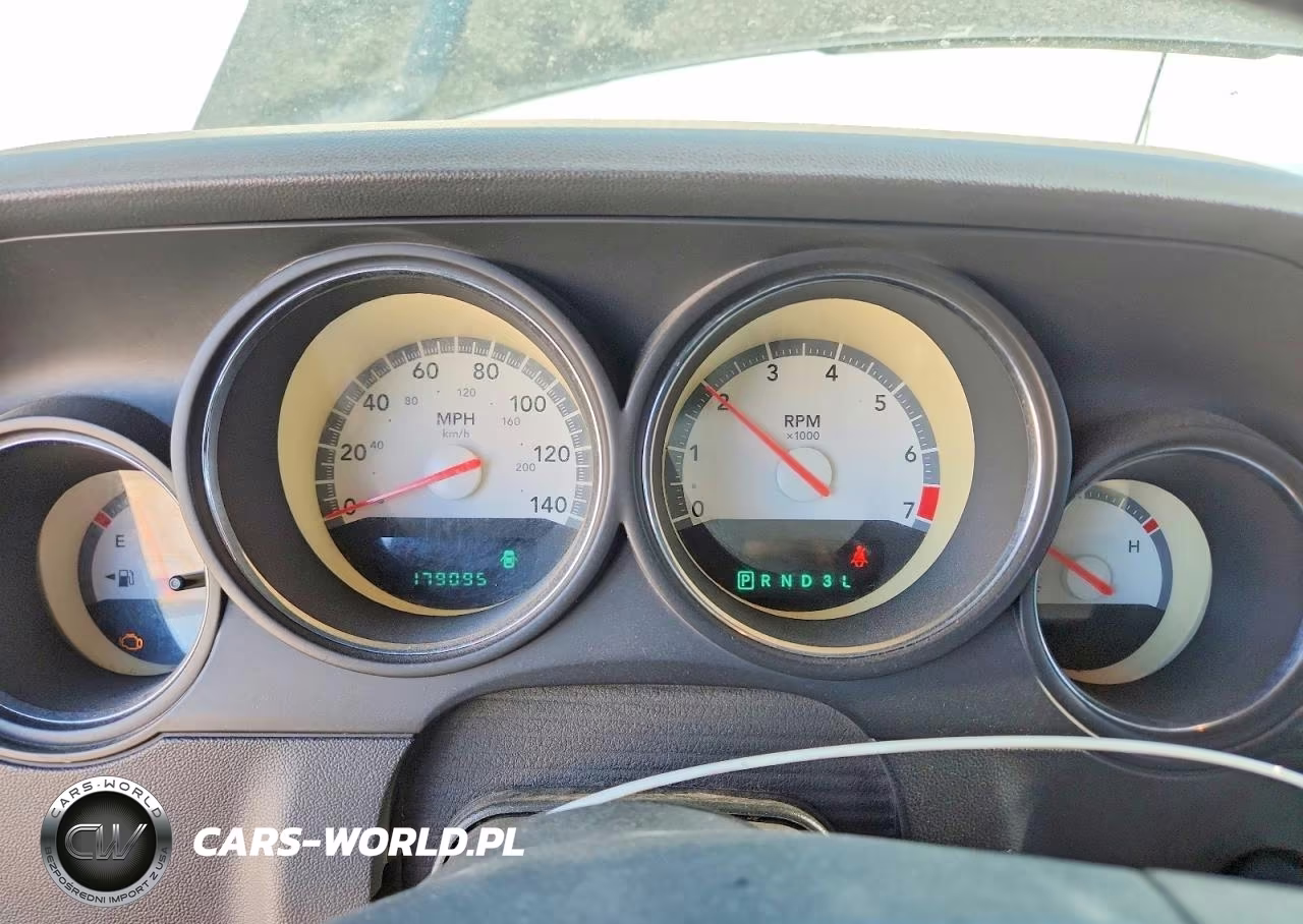 2009 Dodge Challenger Se VIN:2B3LJ44V49H559102 - 9