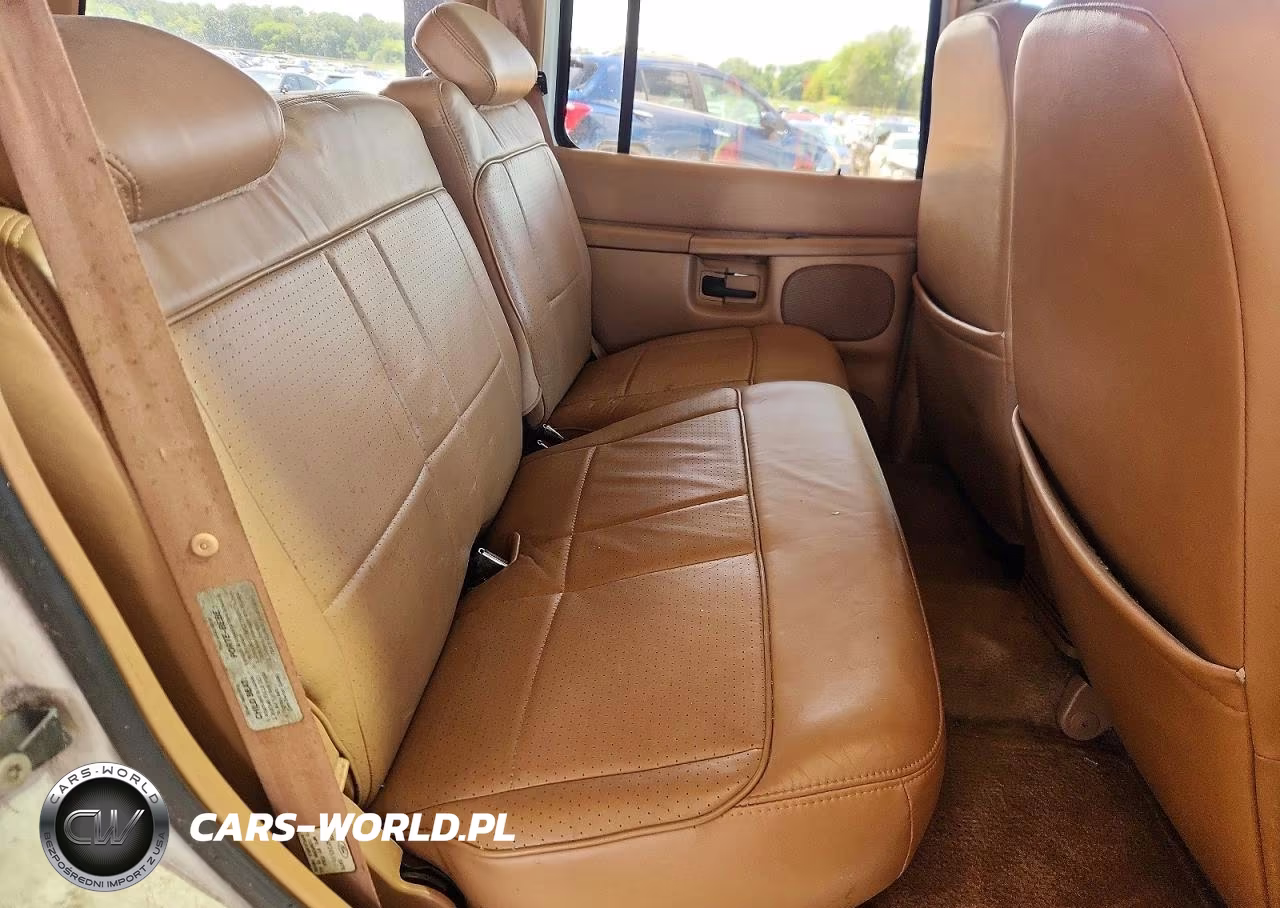1996 Ford Explorer VIN:1FMDU32P4TZB96540 - 11