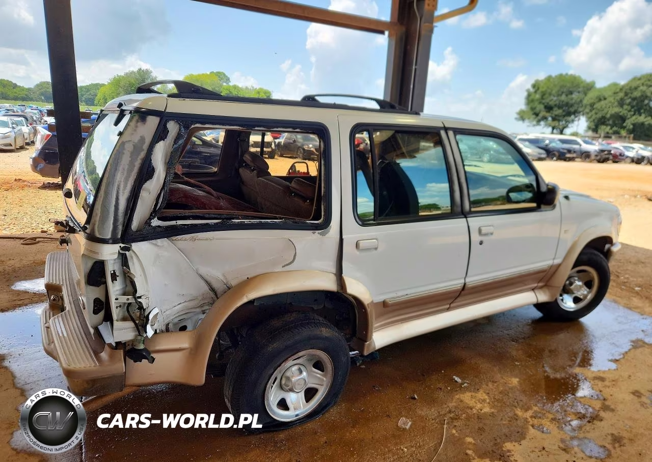 1996 Ford Explorer VIN:1FMDU32P4TZB96540 - 3