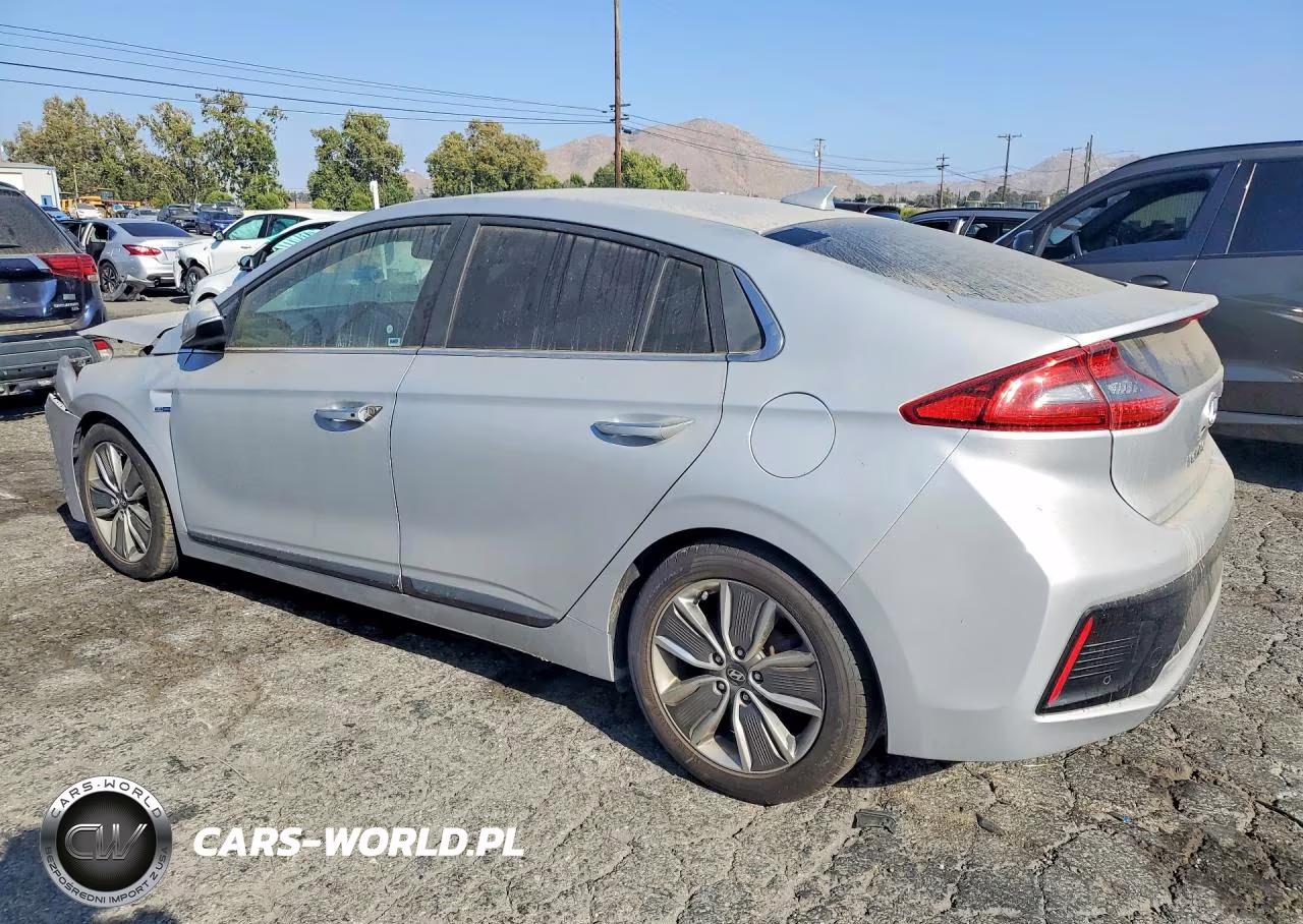 2018 Hyundai Ioniq Limited VIN:KMHC05LC9JU073812 - 2