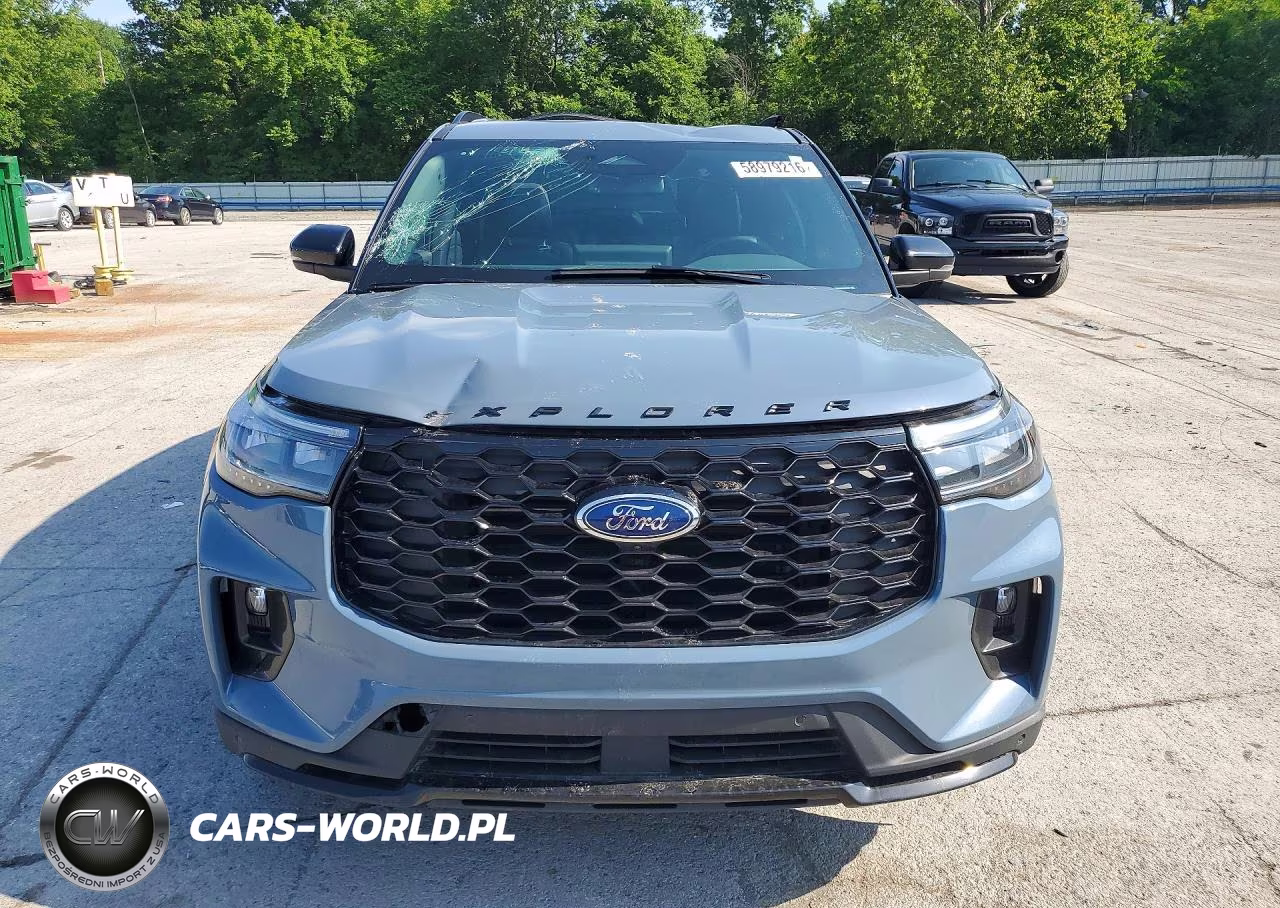 2025 Ford Explorer St-Line VIN:1FMUK8KH9SGA11890 - 5