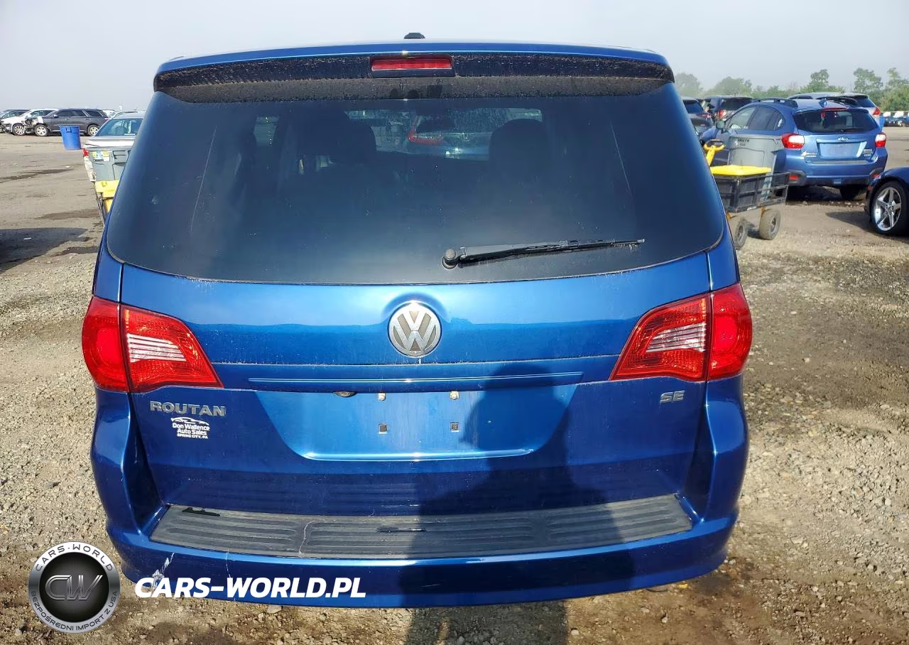 2010 Volkswagen Routan Se VIN:2V4RW3D14AR296132 - 6