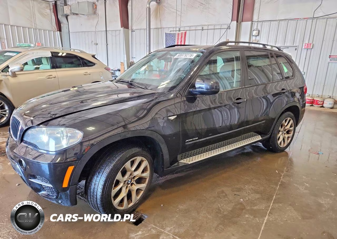 2012 BMW X5 xDrive35I – zdjęcie 1 z 13