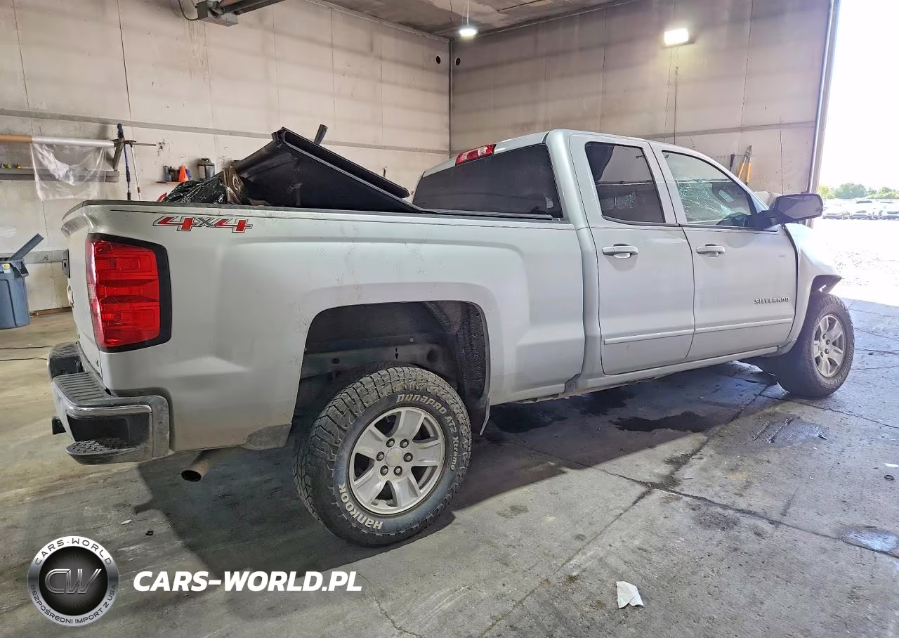 2017 Chevrolet Silverado K1500 Lt VIN:1GCVKREC0HZ308283 - 3