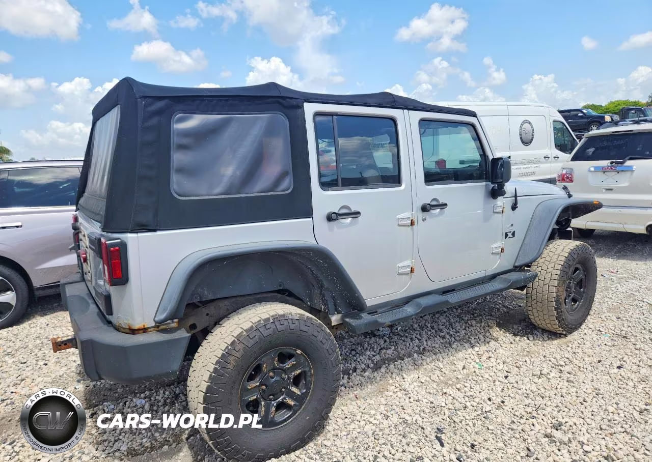 2007 Jeep Wrangler X VIN:1J4GA39197L140348 - 3