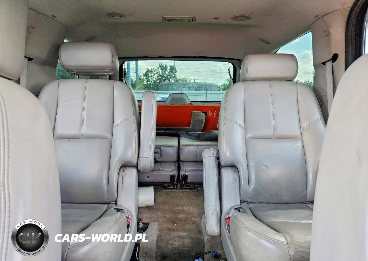 2007 Chevrolet Tahoe K1500 VIN:1GNFK130X7R104840 - 10