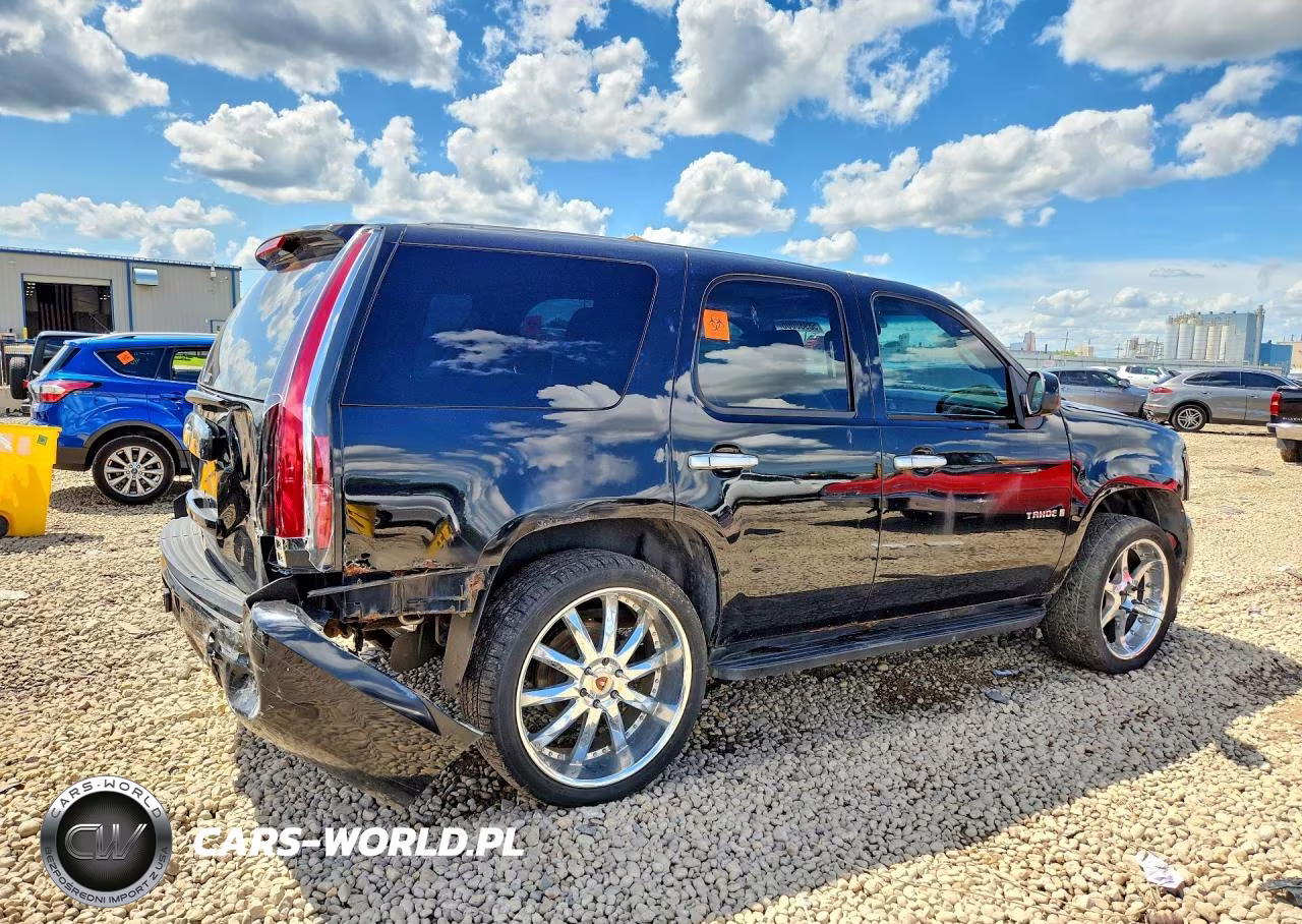 2007 Chevrolet Tahoe K1500 VIN:1GNFK130X7R104840 - 3