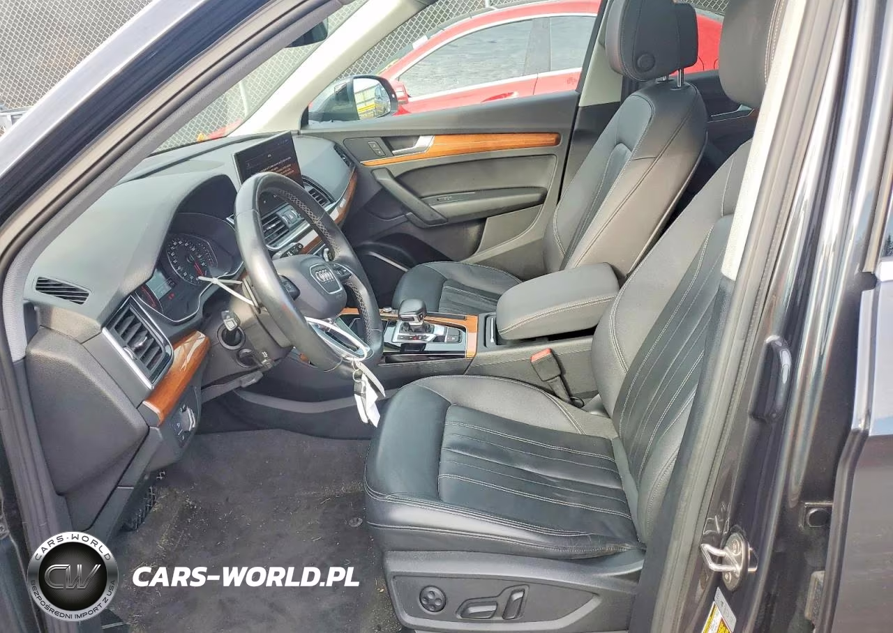 2021 Audi Q5 Premium VIN:WA1AAAFY7M2093883 - 7
