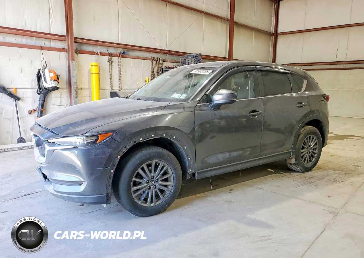 2017 Mazda Cx-5 Touring – zdjęcie 1 z 13