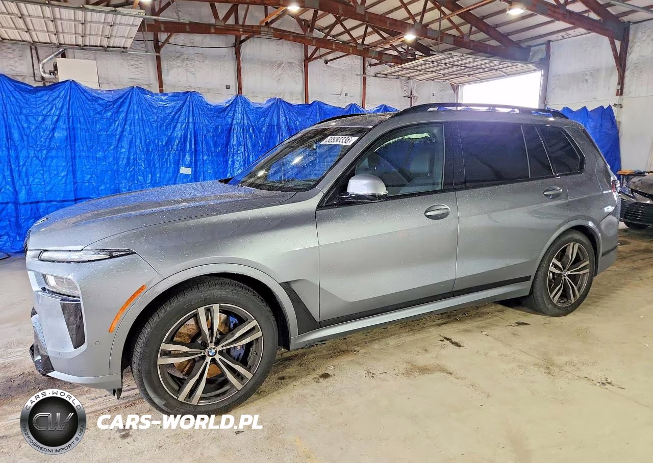 2024 BMW X7 xDrive40I – zdjęcie 1 z 13