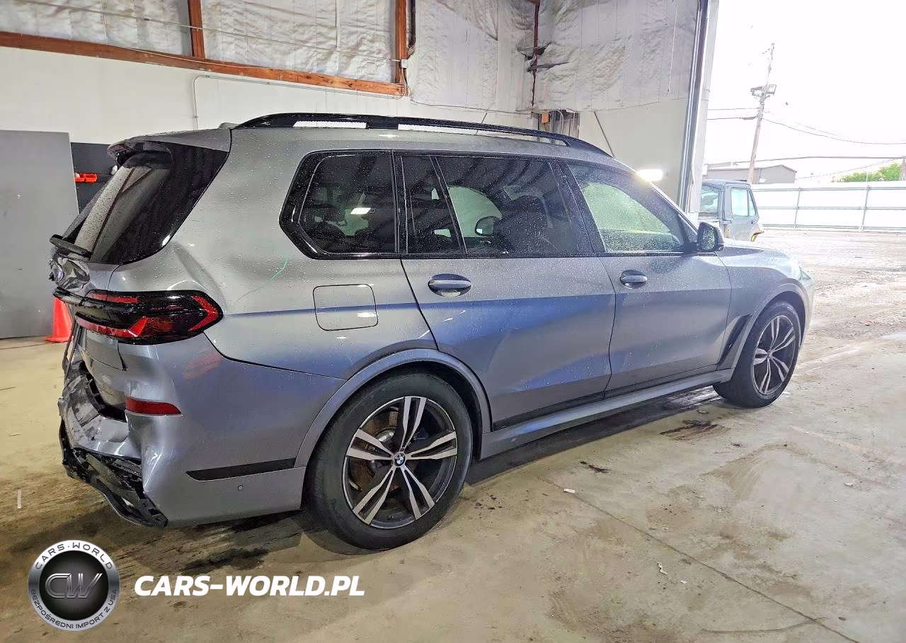 2024 BMW X7 xDrive40I VIN:5UX23EM09R9S30716 - 3