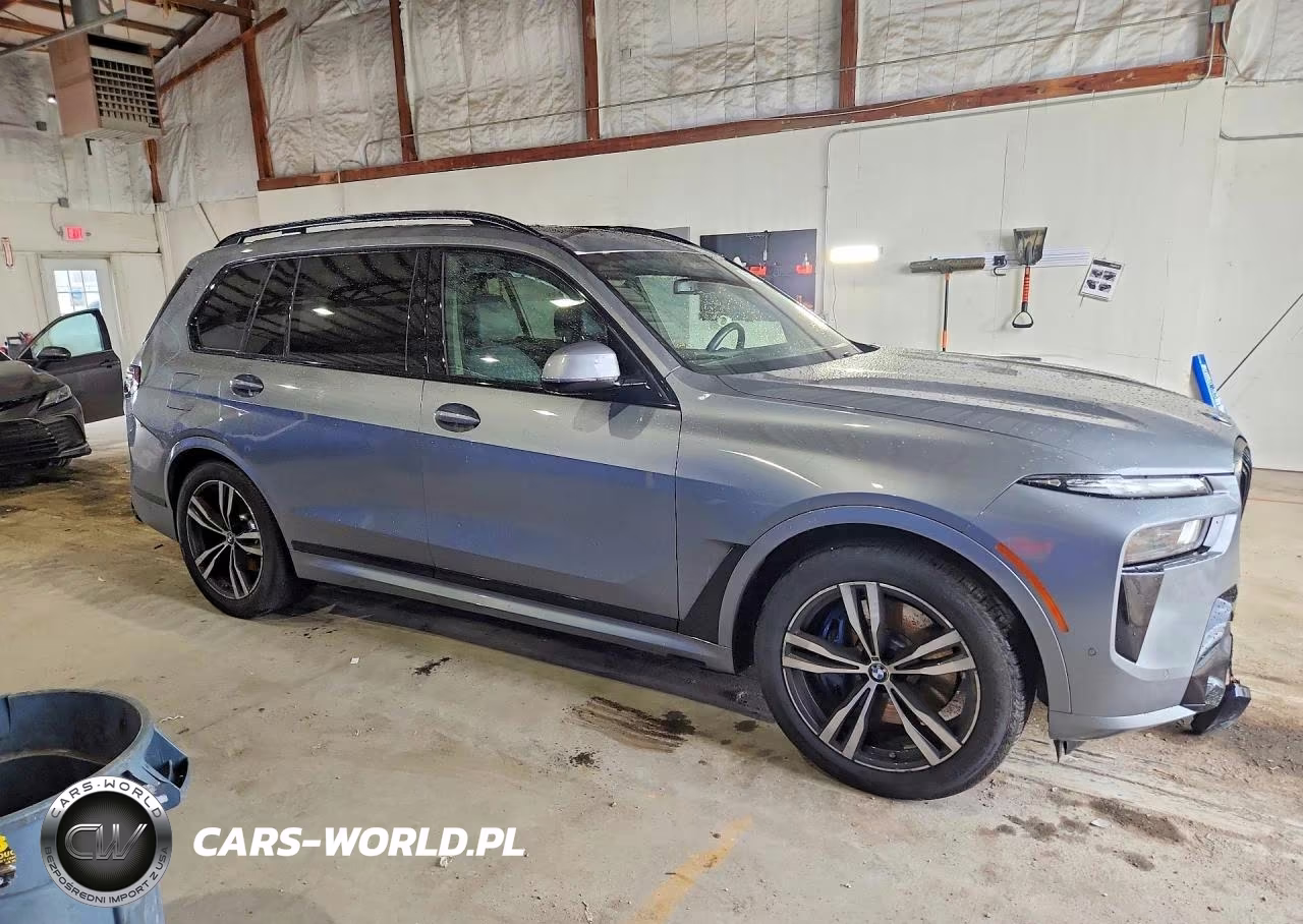 2024 BMW X7 xDrive40I VIN:5UX23EM09R9S30716 - 4