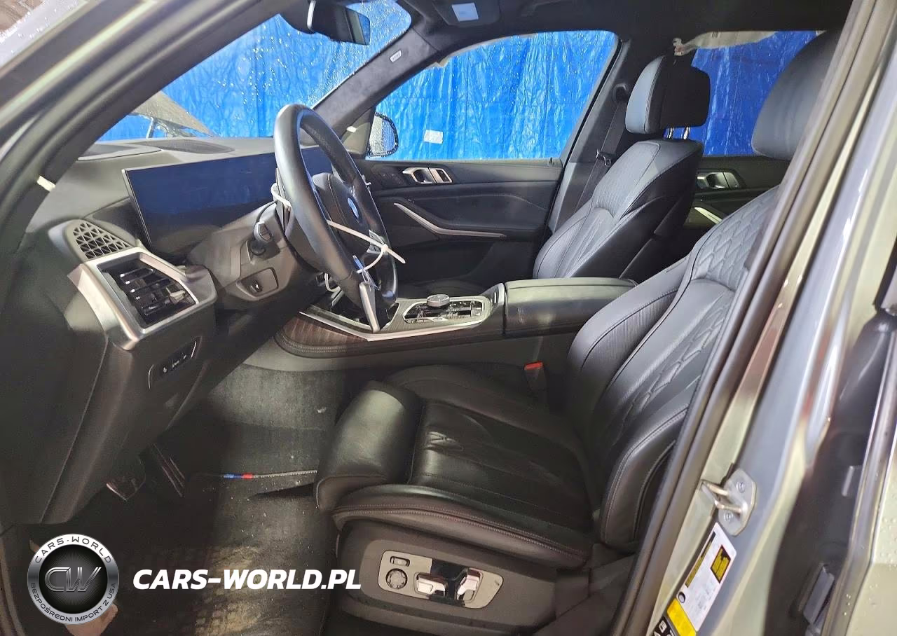 2024 BMW X7 xDrive40I VIN:5UX23EM09R9S30716 - 7