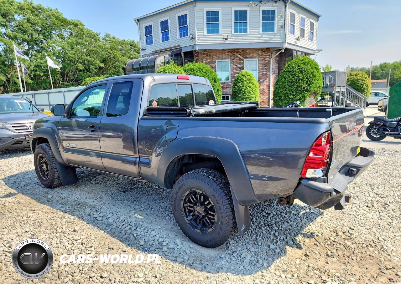 2015 Toyota Tacoma Access Cab VIN:5TFUX4EN1FX036854 - 2