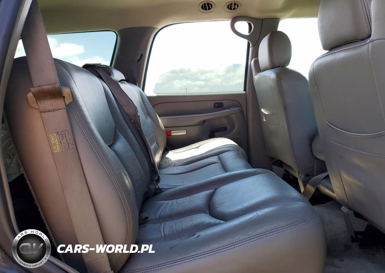 2005 Chevrolet Tahoe C1500 VIN:1GNEC13VX5R202929 - 11