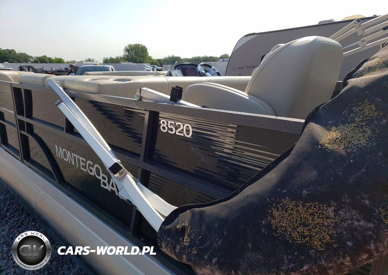 2018 Montego Bay Pontoon Boat VIN:MRR85114J718 - 9