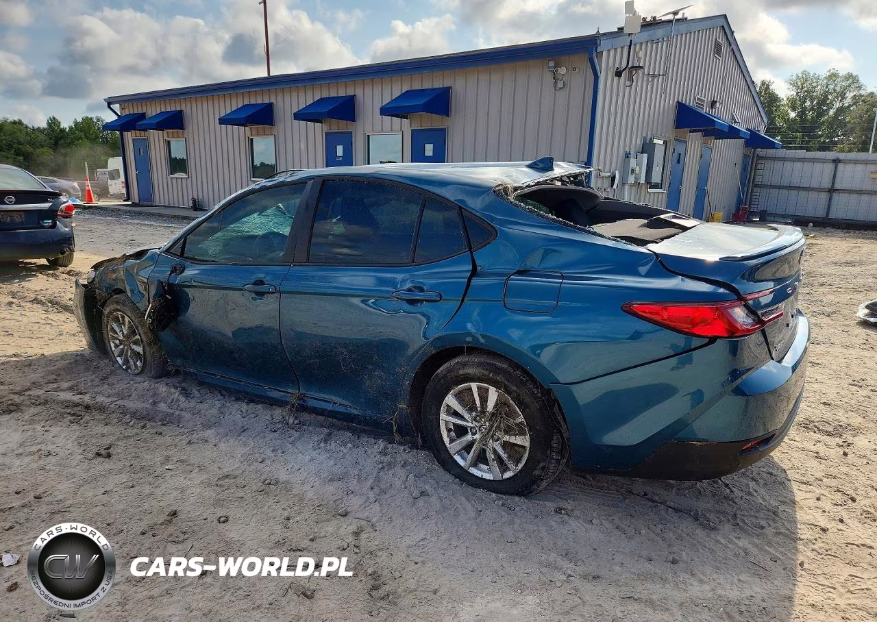 2025 Toyota Camry Le VIN:4T1DAACK6SU615838 - 2