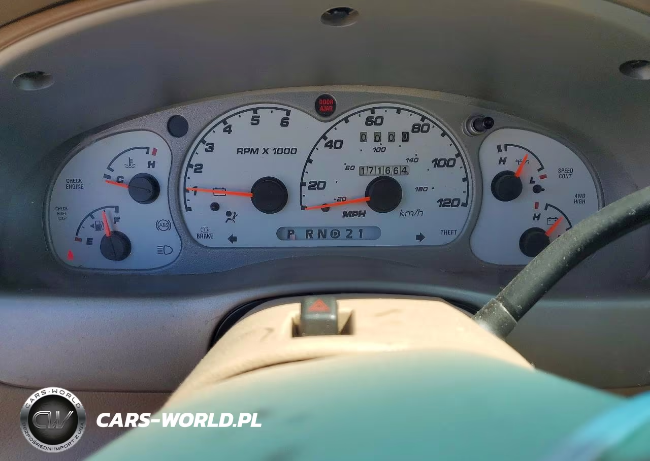 2001 Ford Explorer VIN:1FMZU77E62UD27466 - 9