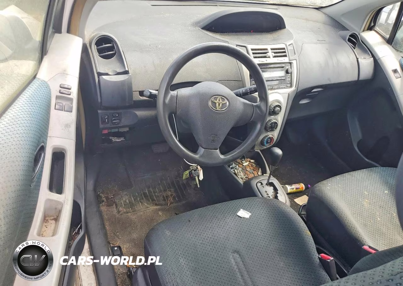 2007 Toyota Yaris Base VIN:JTDJT903X75137499 - 8