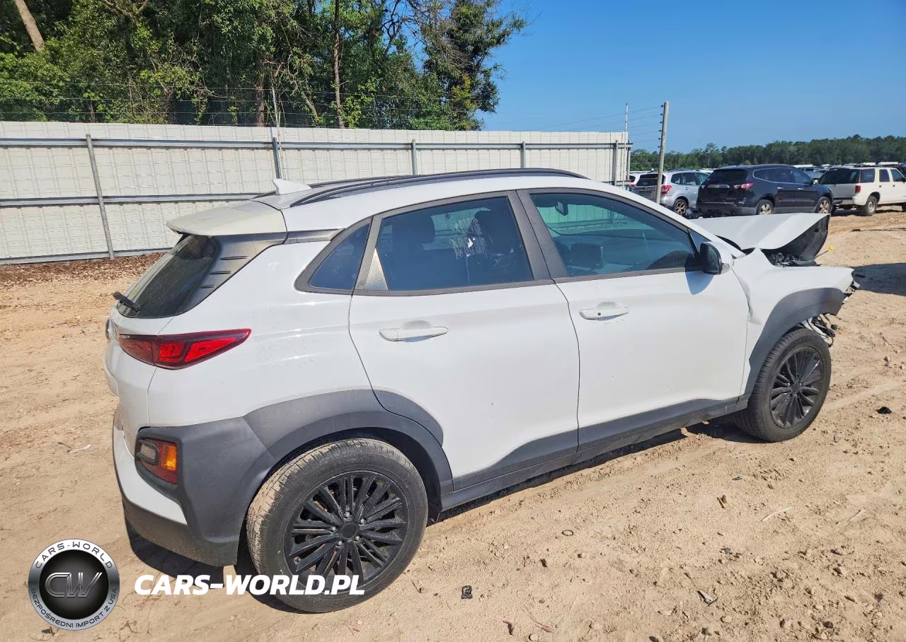 2020 Hyundai Kona Sel Plus VIN:KM8K62AA6LU456989 - 3