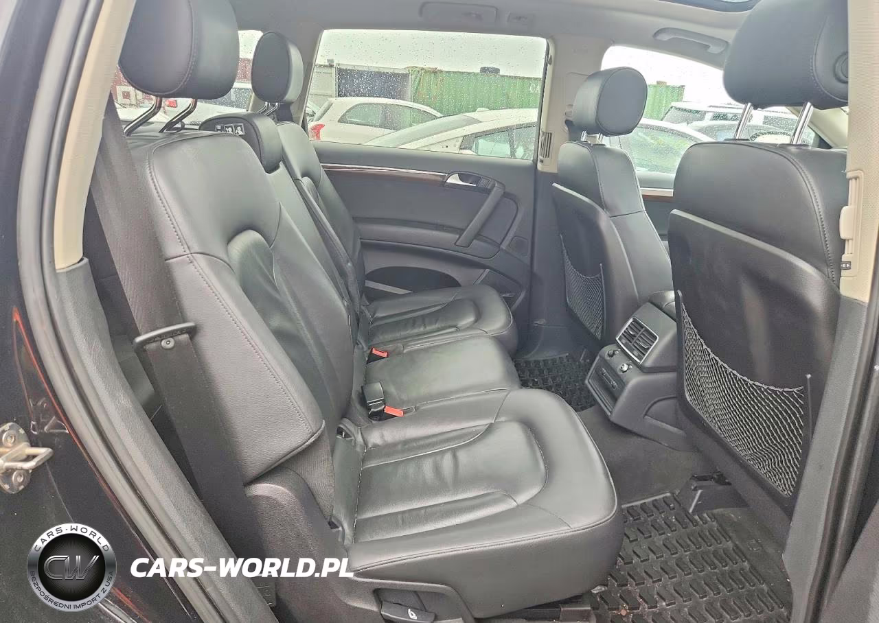 2010 Audi Q7 Premium Plus VIN:WA1LYAFE1AD007025 - 11
