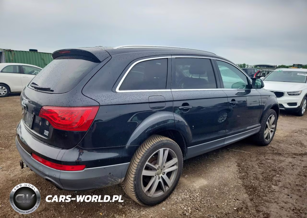 2010 Audi Q7 Premium Plus VIN:WA1LYAFE1AD007025 - 3