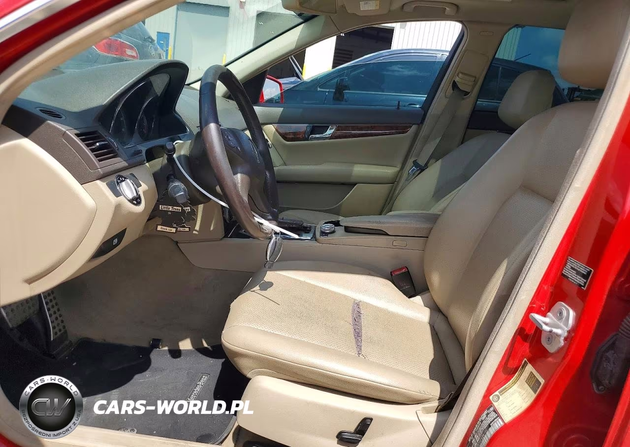 2010 Mercedes-Benz C 300 VIN:WDDGF5EB1AF434050 - 7