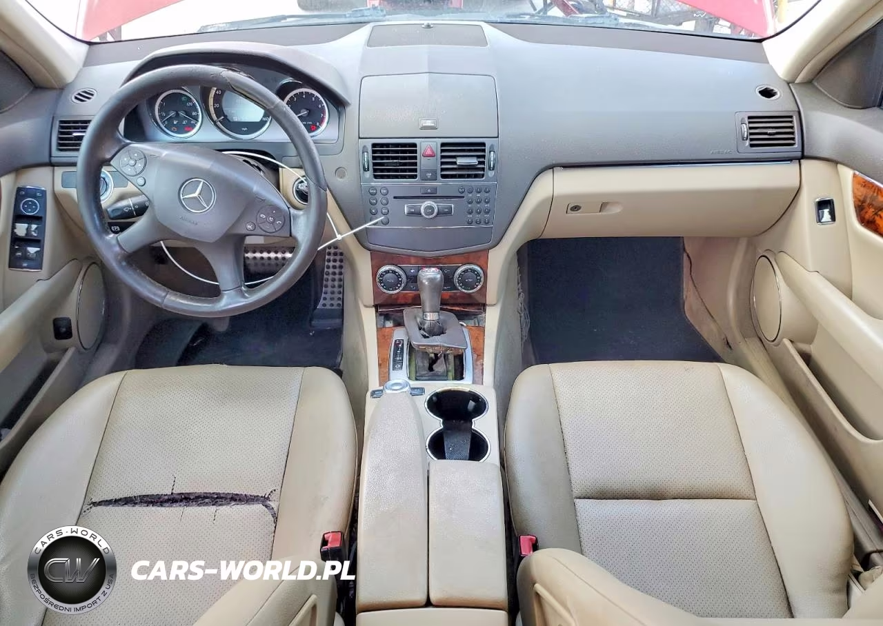 2010 Mercedes-Benz C 300 VIN:WDDGF5EB1AF434050 - 8