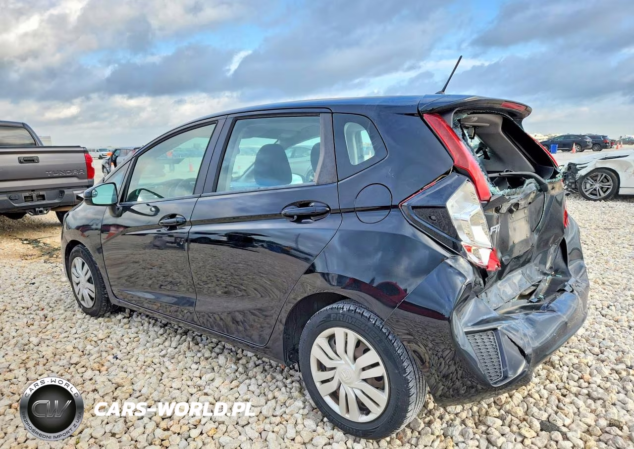 2015 Honda Fit Lx VIN:3HGGK5H52FM739223 - 2