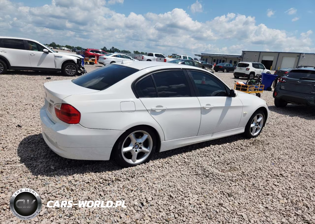 2007 BMW 328 I VIN:WBAVA37577NL11120 - 3