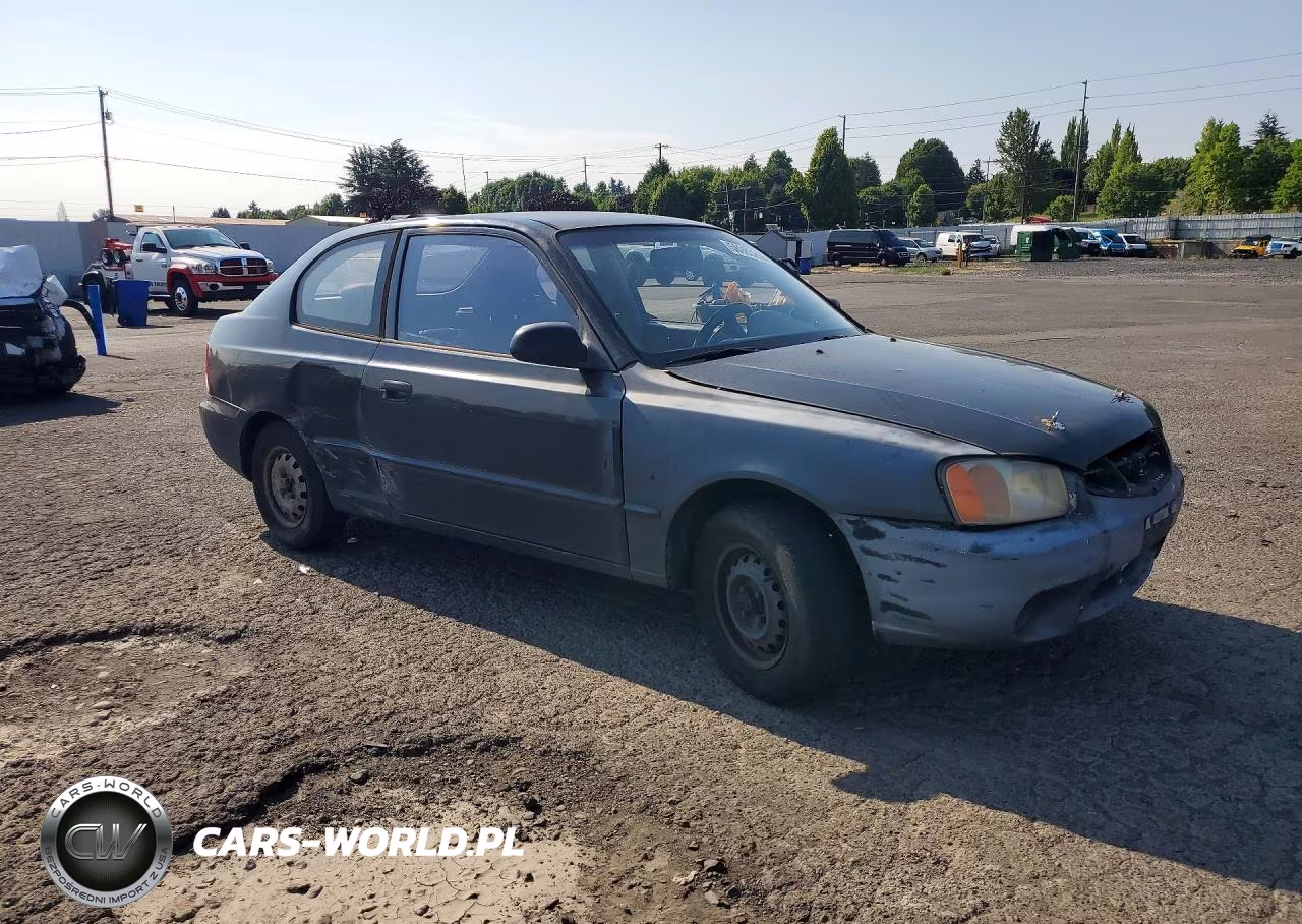 2000 Hyundai Accent L VIN:KMHCF35G7YU039171 - 4