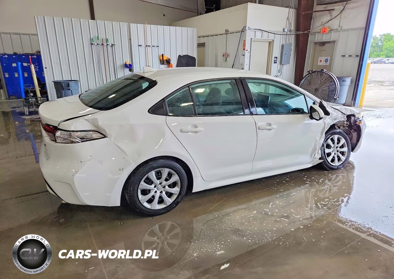 2021 Toyota Corolla Le VIN:5YFEPMAE1MP210637 - 3