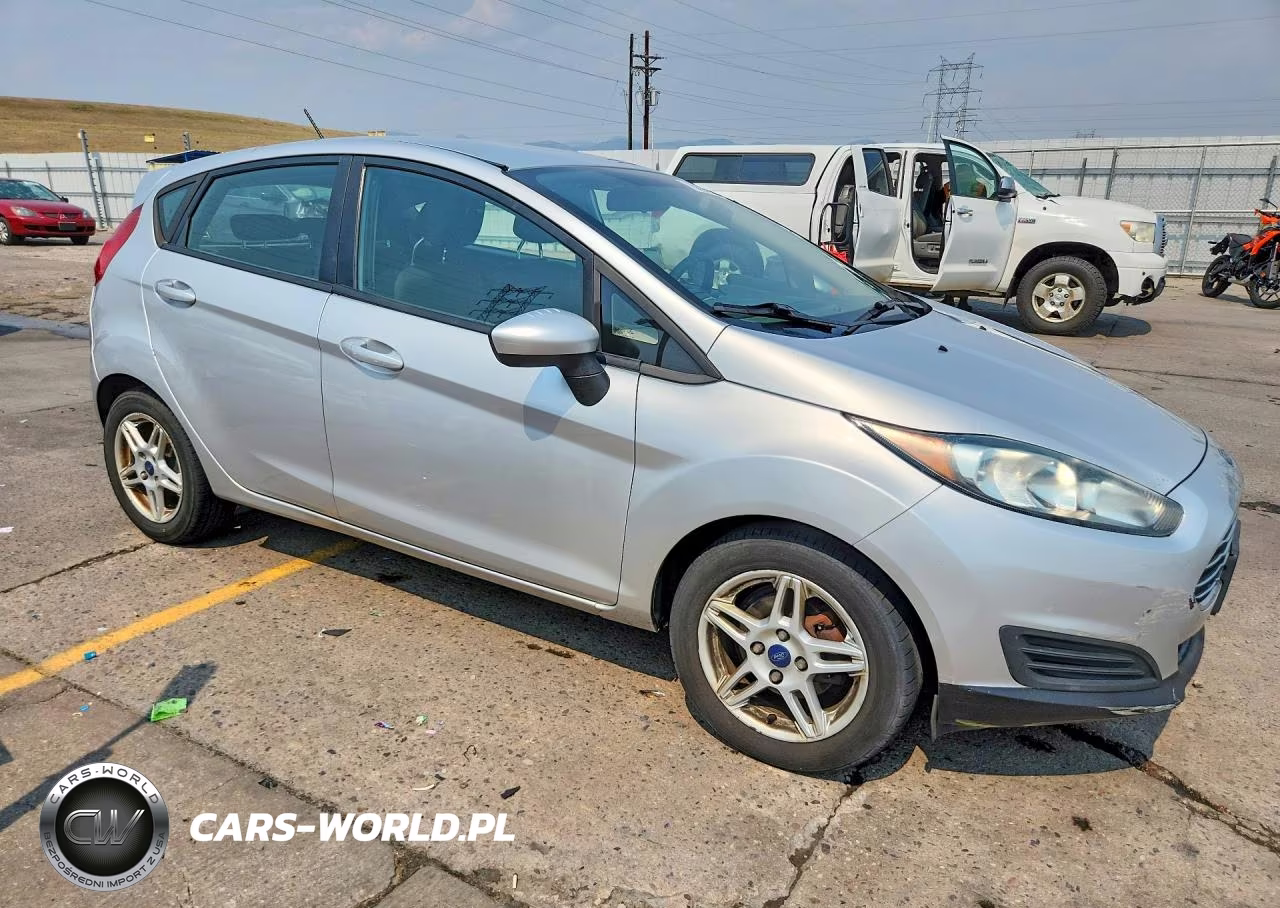 2017 Ford Fiesta Se VIN:3FADP4EJ2HM146467 - 4